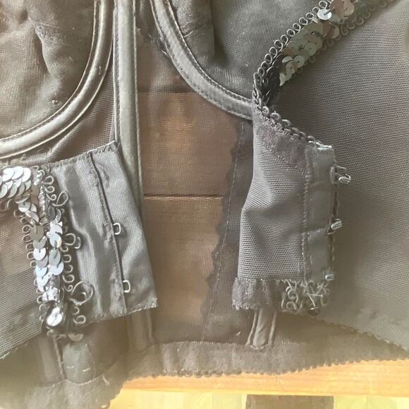 Vtg VS Gold Label 34C Black sequin bustier corset w/ lace lined mesh panel - Picture 2 of 7